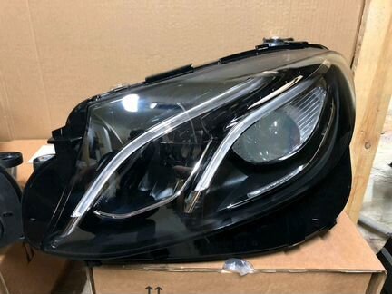 Фара левая Мерседес W213