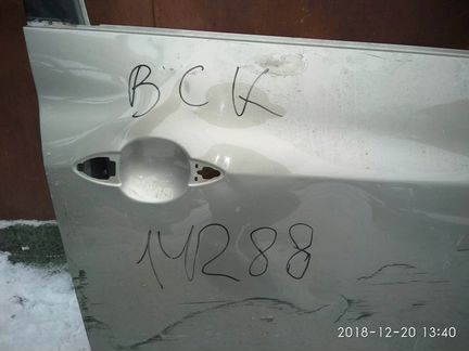 Дверь передняя правая Киа Венга Kia Venga
