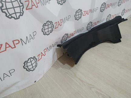 Накладка задней панели задняя Toyota Rav 4 XA40