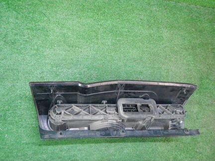 Фонарь левый Vw Crafter (2006-2011) 2E0945095