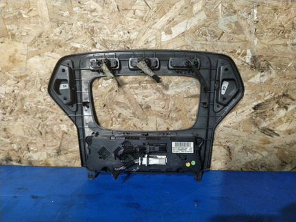 Блок управления климатической установкой Ford