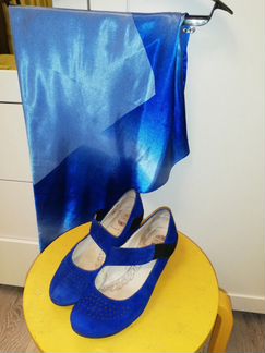 Туфли с декоративным платком