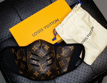 Защитная маска Louis Vuitton