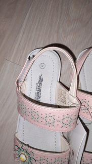 Новые босоножки 33 размер