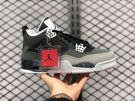 Кроссовки Nike Air Jordan Retro 4