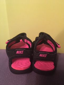 Босоножки Nike