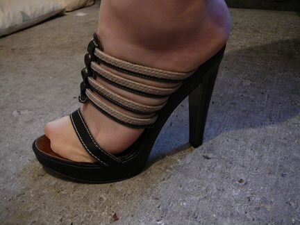 Baldinini Босоножки, туфли Италия