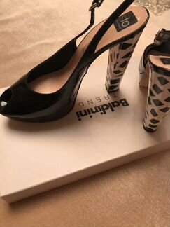 Босоножки iSlo