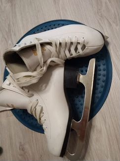 Фигурные коньки Graf Montana gold 35