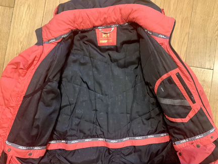 Куртка горнолыжная
