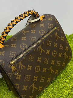 Сумка Louis Vuitton Pochette Metis