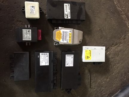 Блок предохранителей салона е60/ эбу бмв е60