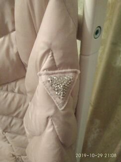 Пуховик Guess 44-46 Оригинал