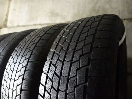 235 65 17 Hankook Nordik iZ RW08 ikm8