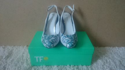 Женские туфли TF