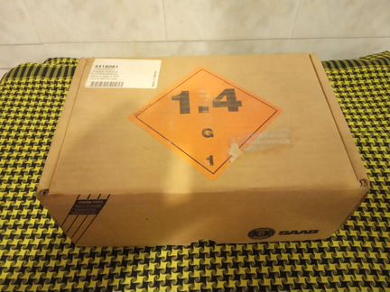 Подушка безопасности на saab 9000 новая