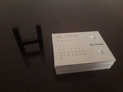 Продам крутой календарь от лексуса