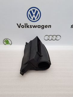 Воздухозаборник в сборе 1.8-2.0 TSI VAG
