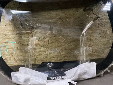 Крышка багажника Volvo C30