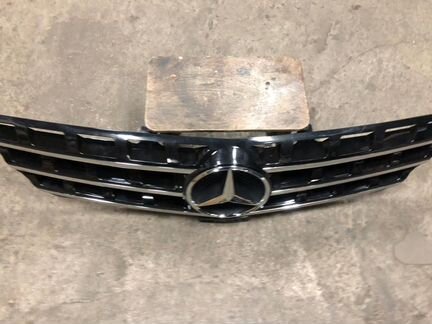 Решетка радиатора Мерседес мл 166