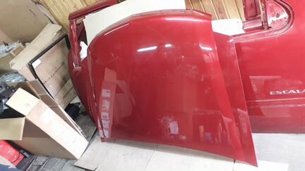 Капот Cadillac Escalade 900