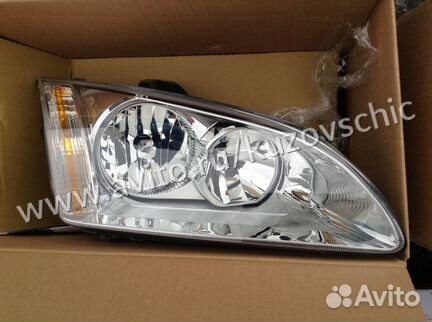 Фара Форд Фокус 2 до рестайлинг с 2005 по 2008 год