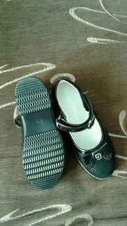 Новые туфли размер 26