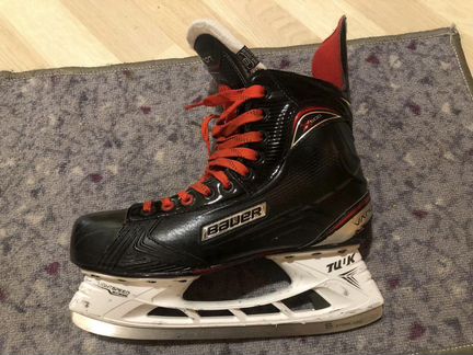 Хоккейные коньки bauer x600