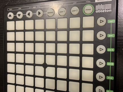 Novation Launchpad novlpd01 Ableton Dj контроллер