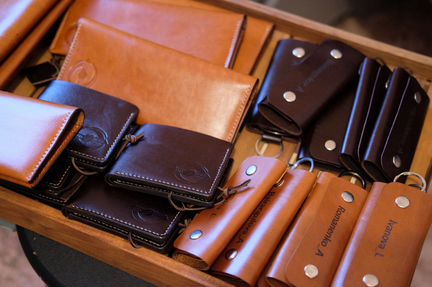 Изделия из кожи ручной работы
