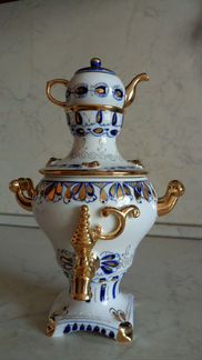 Гжель самовар фарфоровый