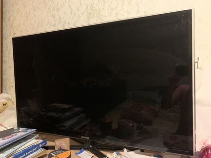 Продам телевизор samsung ue40d5800vw