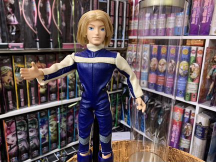 Мальчик Скай Брендон Winx 2004 - кукла в колбе