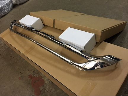 Накладка на бампер передний Mercedes GLK 204 Рест