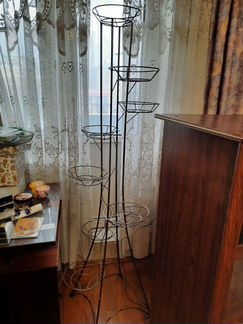 Подставка для цветов