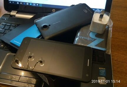 Смартфон NEO-N003 MTK6589T 2/32GB 5' Full HD