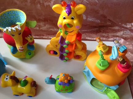 Развивающие игрушки