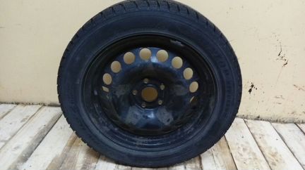 205/60/16 Dunlop studless