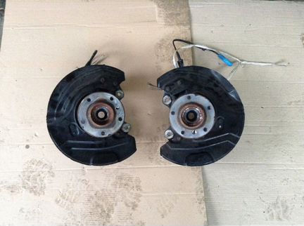 Кулак поворотный правый BMW X1 серия E84