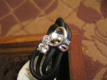 Серьги и кольцо,серебро 925.Шикарные