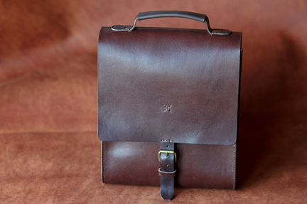 Кожаная сумка