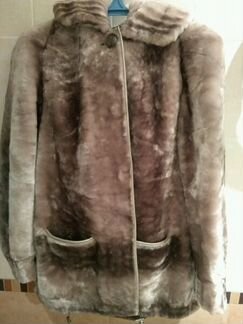 Шуба натуральный мех мутон
