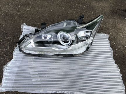 Фара левая Лексус Ct Ct200 галоген оригинал