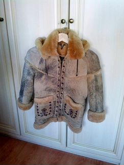 Дублёнка для девочки 6-7 лет