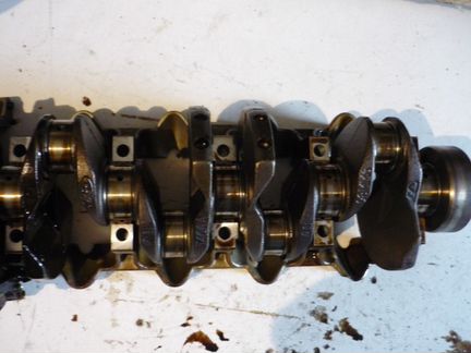 Коленвал 1.6л Форд Фокус 2