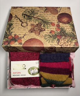 Подарочный набор - митенки и носки из ангоры