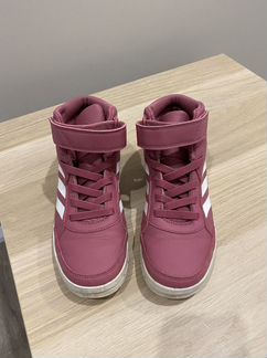 Кроссовки Adidas